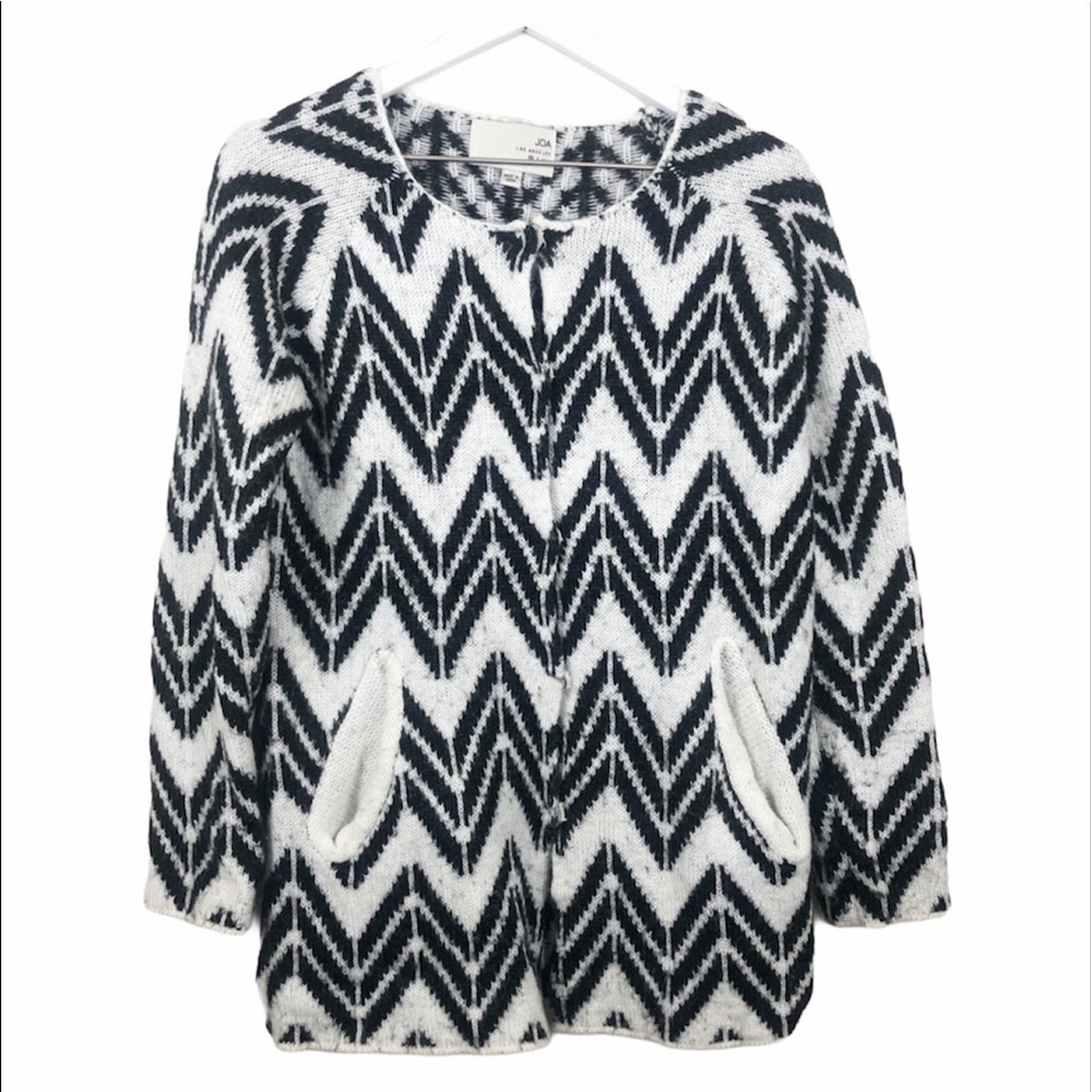 JOA Los Angeles Chevron Striped Snap Front Sweater